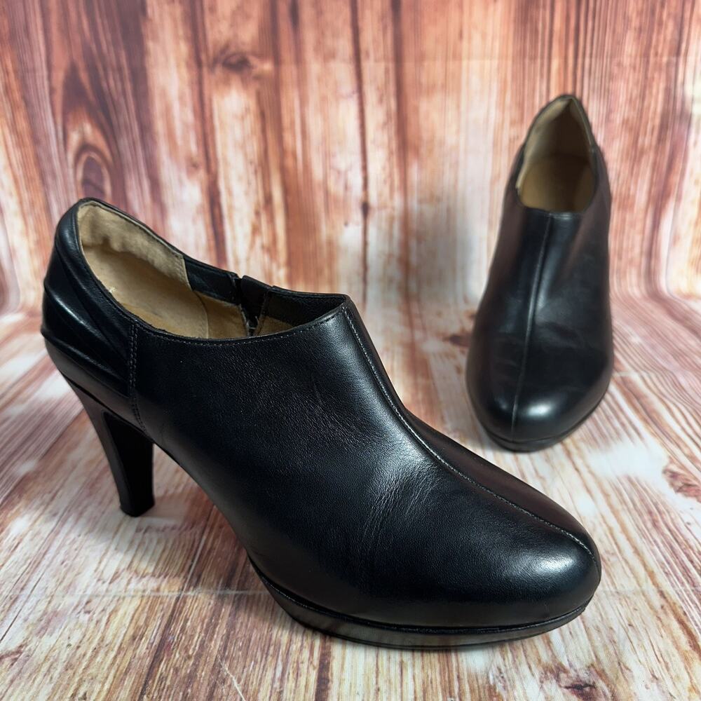 Clarks Indigo Size 10 Black Leather High Heel Dress Shoes Pumps Ankle Bootie